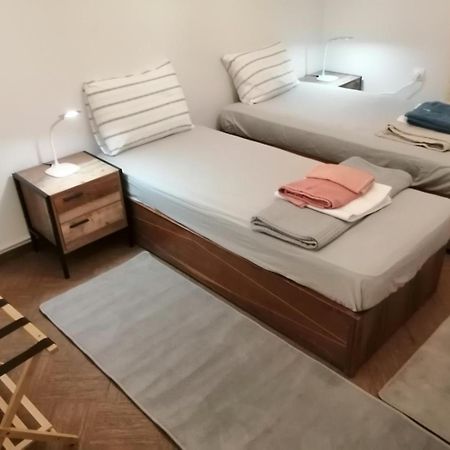 Ferienwohnung Ανακαινισμένο 8 Λεπτά Από Το Μετρό. Athen Exterior foto
